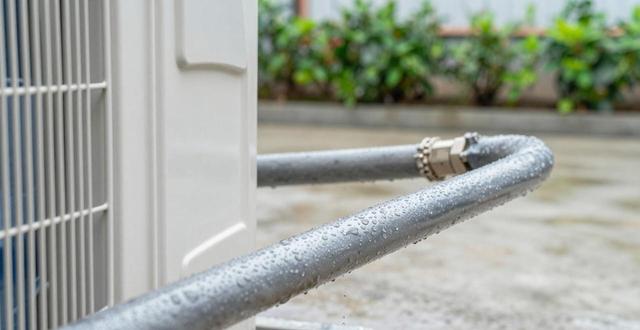 冷水机组制冷剂过多现象_冷水机制冷剂是什么_怎么能看冷水机制冷剂