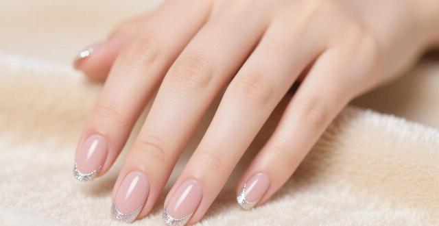 美甲短指甲图片2020新款式_美甲指甲短的怎么美好看_美甲帮短指甲图片