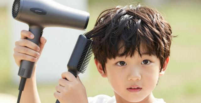 可爱小男孩发型_可爱男孩发型小学生_可爱小男孩发型设计