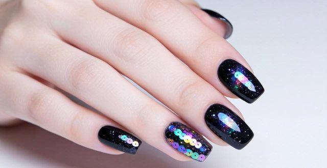 款式美甲大亮片怎么做_美甲大亮片款式_美甲大亮片怎么使用方法